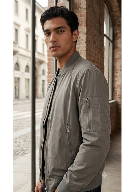 bomber full zip e taschino ARMANI EXCHANGE | Giubbotti | XM002813 AF22544U8097